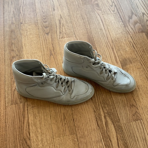 High top Balenciaga Sneakers - Picture 2 of 7